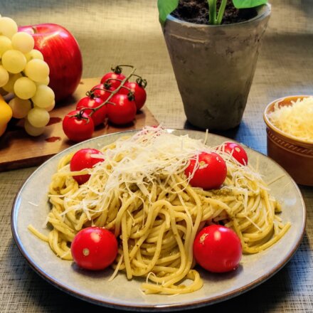 Pasta pesto