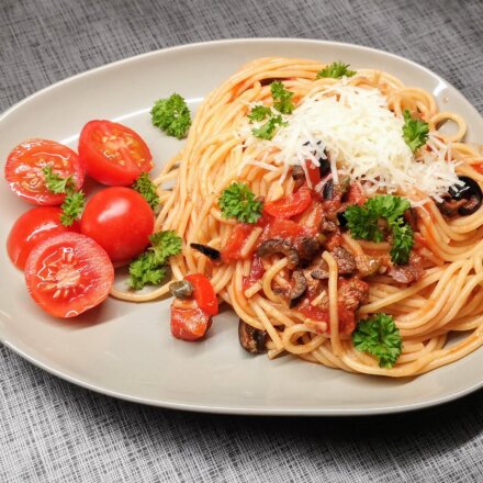 Spaghetti puttanesca
