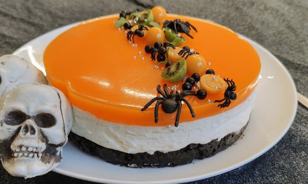 Halloween cheesecake