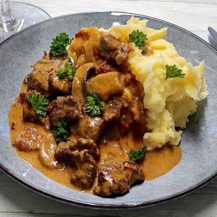 Bøf stroganoff