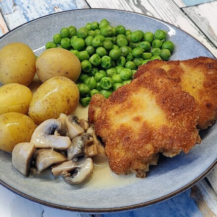 Skinkeschnitzel med champignonsauce
