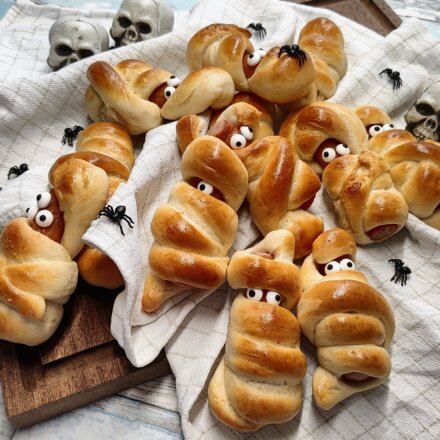 Mumie pølsehorn til halloween