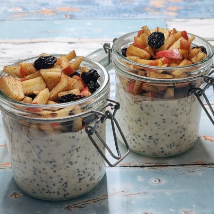 Overnight oats med æble, kanel og rosiner