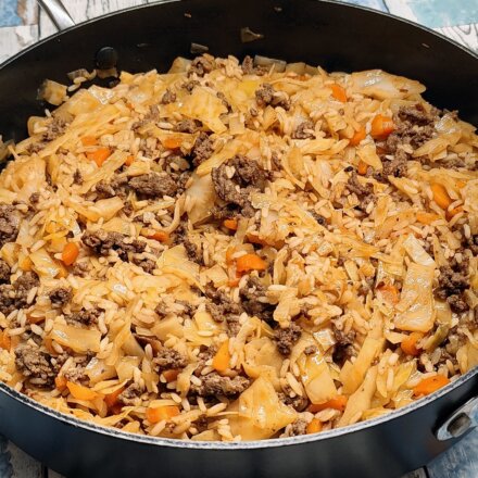 Spicy one pot med oksekød og hvidkål