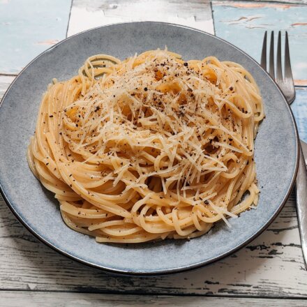 Spaghetti cacio e pepe