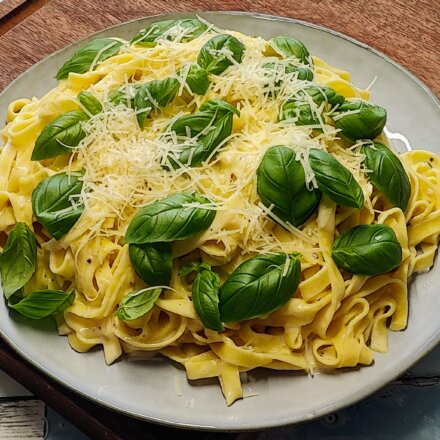 Fettuccine alfredo