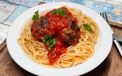 Spaghetti med kødboller