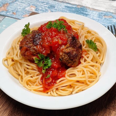Spaghetti med kødboller (ny)