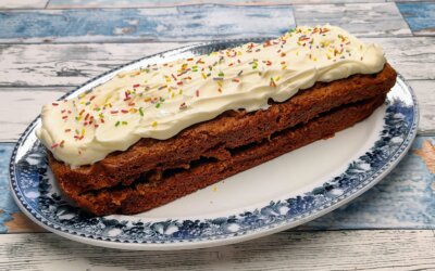 Gulerodskage med Dulce de Leche