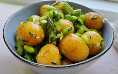 Kartoffelsalat med asparges
