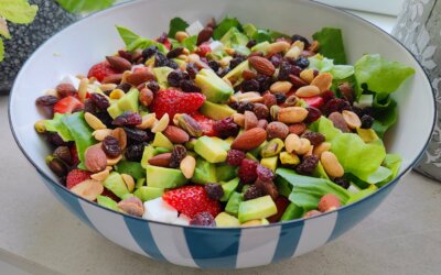 Sommersalat med jordbær