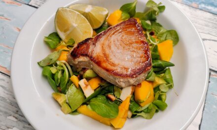 Tunbøffer med mangosalat