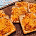 Hvidløgsbrød med ost