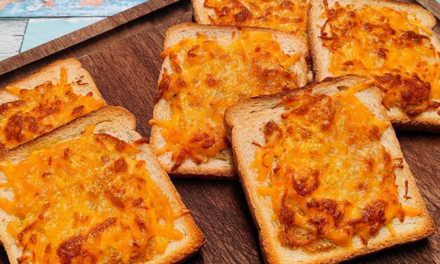 Hvidløgsbrød med ost