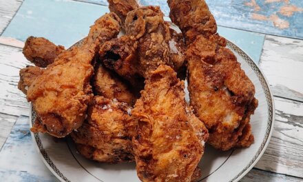 Crispy Chicken – Sprød og saftig kylling med perfekt panering