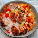 Asiatisk inspireret risret med flæskesteg