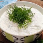Creme fraiche dressing med krydderurter