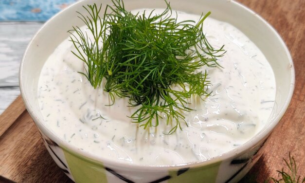 Creme fraiche dressing med krydderurter
