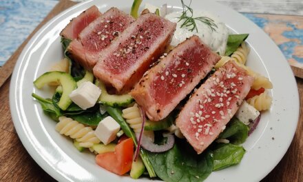 Tunbøffer med frisk pastasalat