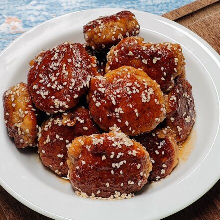 Kyllingefrikadeller - asiatisk inspirerede