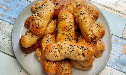 Fuldkornspølsehorn med skyr